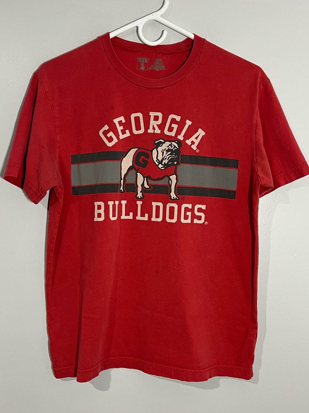 Georgia Bulldogs Red White Black Gray Short Sleeve T-Shirt Mens Small